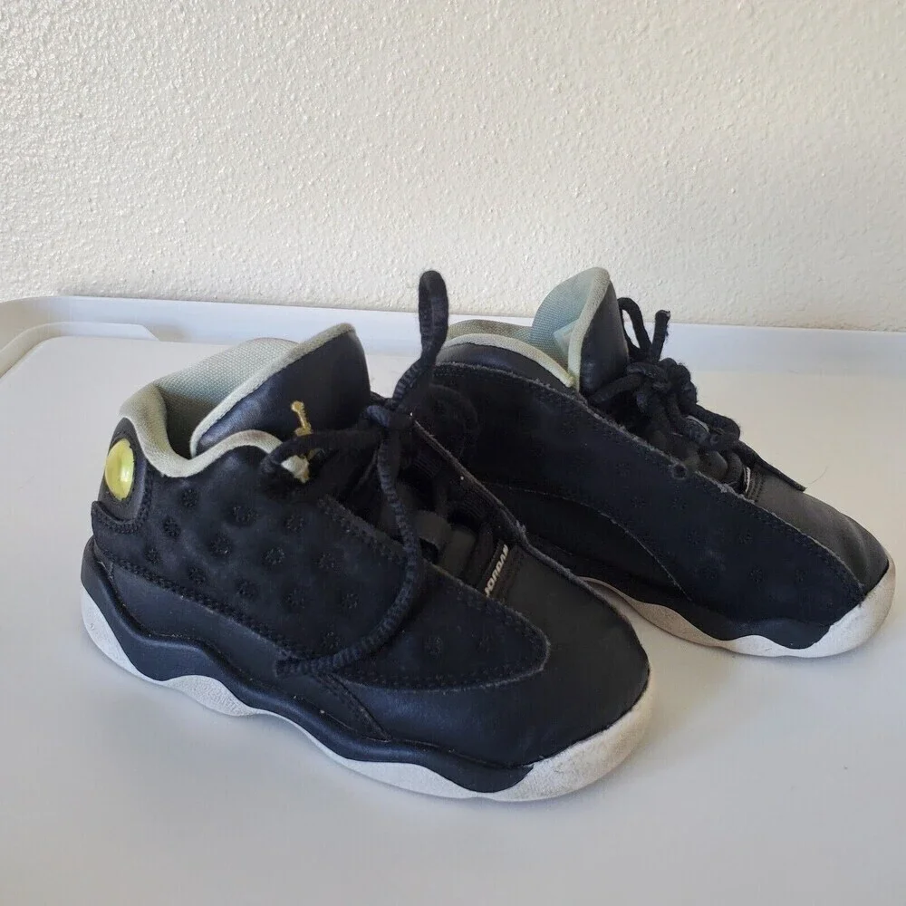 Nike Air Jordan 13‎ Retro Playoffs Lifestyle Shoes Toddler Black 8C